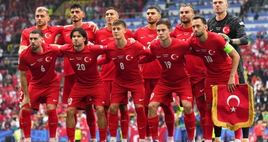Milli Takım tur için sahaya çıkıyor: Türkiye-Çekya karşılaşmasının ilk 11'leri belli oldu