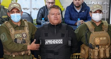 Bolivya'da darbe girişimini yöneten eski komutan Zuniga canlı yayında gözaltına alındı