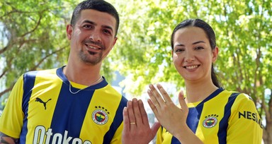 Yıllar sonra buluştular! Fenerbahçeliler Günü'nde evlendiler