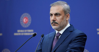 Bakan Fidan'dan ABD kongresine tepki: Tarihe eli kanlı bir suçlunun destekçileri olarak geçtiler