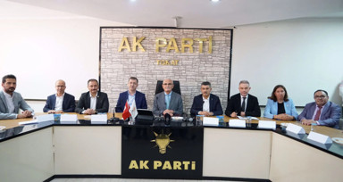 Ak Partili Yusuf Ziya Yılmaz: "Kanun dışı hareket eden bedelini öder"