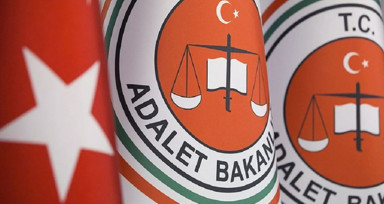 Adalet Bakanlığı'ndan Zafer Partisi Genel Başkanı Özdağ'a yanıt