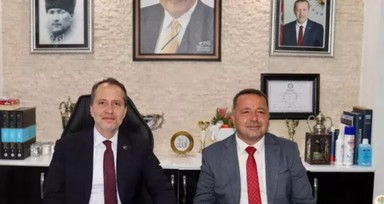 Yeniden Refah Partisi'nde bir istifa daha! Yalıhüyük Belediye Başkanı Mehmet Ali Yılmaz, partiden ayrıldı