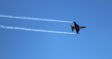 Adana'da TEKNOFEST coşkusu! SOLOTÜRK ve Akıncı'dan nefes kesen gösteri✈️