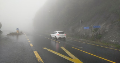 Bolu Dağı'nda Sağanak ve Sis Ulaşımı Zorlaştırıyor