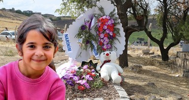 Türkiye Narin'e ağlarken ailesi para derdine düşmüş