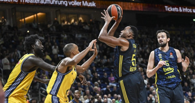 Fenerbahçe Beko deplasmanda Alba Berlin'i mağlup etti