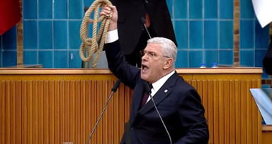 İYİ Parti lideri Müsavat Dervişoğlu'ndan Bahçeli'nin 'Apo çağrısı'na tepki: Ben asamadım asabiliyorsan as demişti