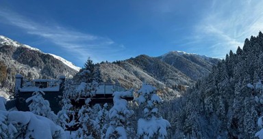 Ayder Yaylası’nda kar kalınlığı 20 santimetreye ulaştı