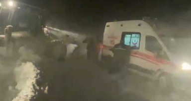 Malatya'yı kar vurdu!🌨️ Mahsur kalan 787 vatandaş misafirhanelere yerleştirildi, 5 çobandan biri yaşamını yitirdi