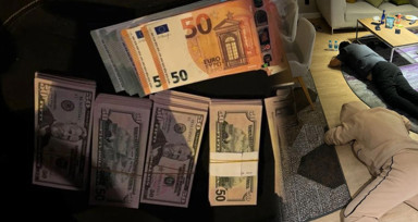 Bağcılar'da otele sahte döviz operasyonu: 25 bin sahte dolar ve 58 bin sahte euro ele geçirildi