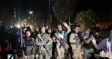 Muhaliflerden yurt dışında yaşayan Suriyelilere çağrı: Ülkenize dönün