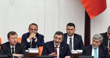 Cumhurbaşkanı Yardımcısı Yılmaz'dan 'Diyanet Washington'da villa yaptırdı' iddiasına yanıt