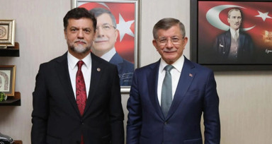 Nedim Yamalı istifa etti! Gelecek Partisi'nin TBMM'deki grubu düştü
