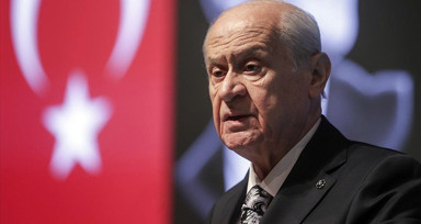 Ertuğrul Özkök yazdı: Bahçeli 2 defa Özlem Gürses'i aradı, 'geçmiş olsun' dedi