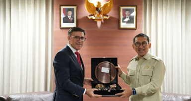 Türkiye'nin Cakarta Büyükelçisi ile Endonezya Kültür Bakanı buluşması