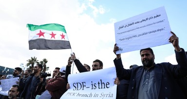 Suriye'de teröristlere yer yok! Şam'da PKK/YPG protesto edildi