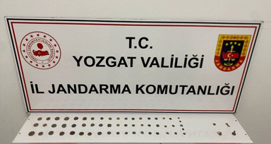 Yozgat'ta tarihi eser operasyonu: 56 sikke ve 4 obje ele geçirildi