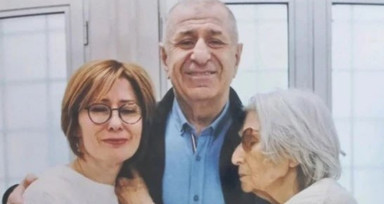 Ümit Özdağ'ın cezaevinden ilk fotoğrafı paylaşıldı: "Beni siyasi karar ile tutuyorlar"