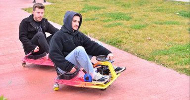 Modifiye ettikleri ‘go-kart’ araçları ilgi gördü, üretip satmaya karar verdiler