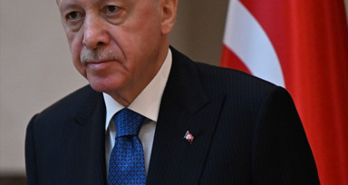 Büyükelçiler Cumhurbaşkanı Erdoğan'a güven mektubu sundu