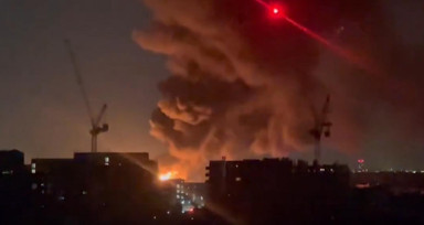 Heathrow Havalimanı kapatıldı: Elektrik kesintisi uçuşları felç etti