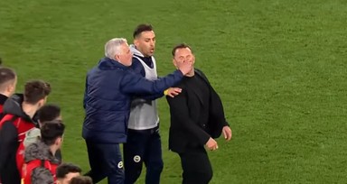 Derbi sonrası Mourinho'nun Okan Buruk'a yaptığı hareket dünya basınında