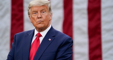 Trump’tan gümrük vergisinde bir geri adım daha: Otomobil sektörüne mola sinyali
