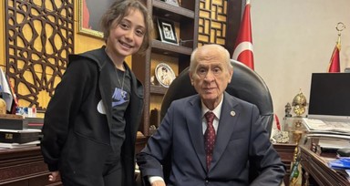 Vekil kızı Devlet Bahçeli'den istedi: Roblox açılsın
