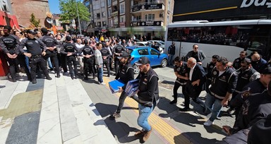 CHP'li eski belediye başkanına 'usulsüzlük' soruşturmasında ev hapsi