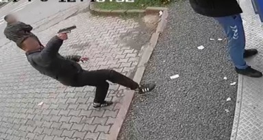 ATM'den para çekerken öldürüldü! Dehşet veren olayın güvenlik kamerası görüntüleri ortaya çıktı
