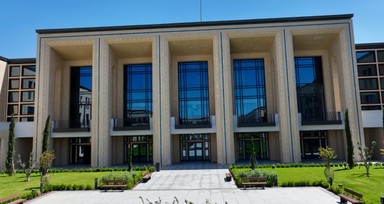 TOKİ’den KKTC’ye simge olacak külliye: Kıbrıs taşı ve Marmara mermeri bir arada