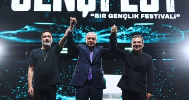 Sagopa Kajmer GENÇFEST linçlerine cevap verdi: Cumhurbaşkanı'nın özel isteğiyle davet edildim