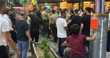 Ehliyetsiz motosiklet sürücüsünü yakalayan bekçiler ile vatandaşlar arasında gerginlik