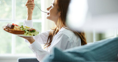 Zayıflamak isteyenler dikkat! Yemek saatinin etkisi kanıtlandı: İşte en işe yarayan saatler