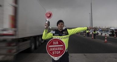 Trafik güvenliğini hiçe sayanlara rekor cezalar geliyor! Kırmızı ışık ihlalinin tekrarında 80 bin TL olacak