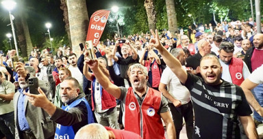 İzmir'de grev! 23 bin işçi meydanlara çıktı
