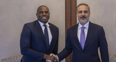 Bakan Fidan, Birleşik Krallık Dışişleri Bakanı Lammy ile telefonda görüştü