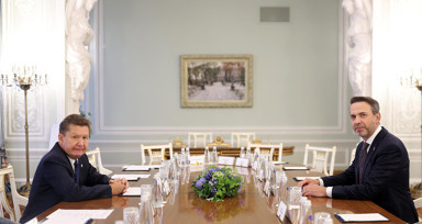 Enerji ve Tabii Kaynaklar Bakanı Alparslan Bayraktar, Rusya'da