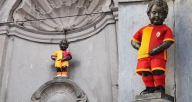 Manneken Pis heykeli, Galatasaray formasını giydi