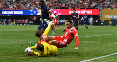 PSG - Bayern Münih maçında şoke eden sakatlık: Musiala yerde kaldı Donnaruma gözyaşlarına boğuldu