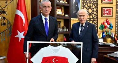 TFF Başkanı İbrahim Hacıosmanoğlu Devlet Bahçeli'yi ziyaret etti