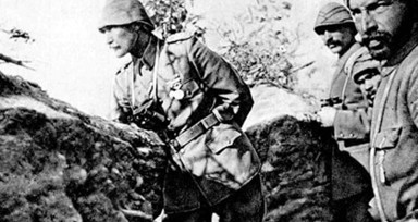 Çanakkale Savaşlarında yer altındaki savaşının hatırası kurşun, Atatürk'e hediye edilmiş