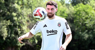 Orkun Kökçü, Beşiktaş formasıyla ilk idmanına çıktı