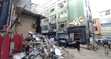 Beyoğlu'ndaki patlamanın izleri gün aydınlanınca ortaya çıktı