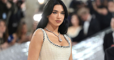 Dua Lipa'dan doğum günü pozları! Paylaşımına beğeni yağdı