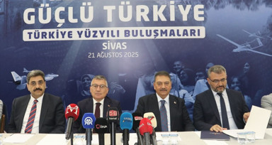 Sivas'ta 'Terörsüz Türkiye' süreci üzerine konuşma
