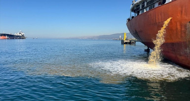 İzmit Körfezi'nde Kirli Balast Deşarjına Yasal İşlem Başlatıldı