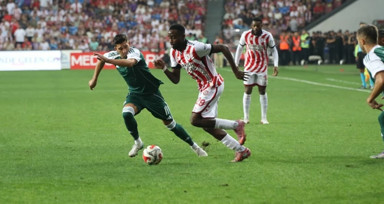 Gol sesi çıkmadı! Samsunspor, Konferans Ligi'nden yoluna devam edecek