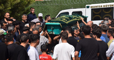 Manisa'daki Trajik Trafik Kazasında İki Kuzen Hayatını Kaybetti